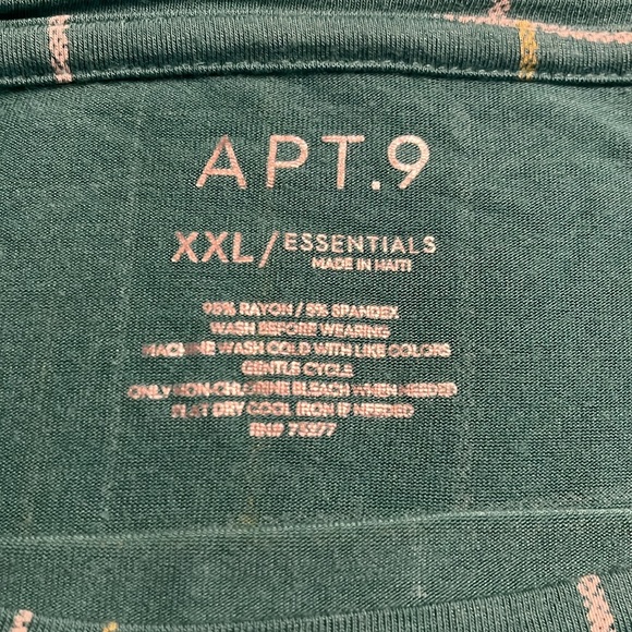 Apt. 9 Blouse Size XXL - Picture 3 of 4